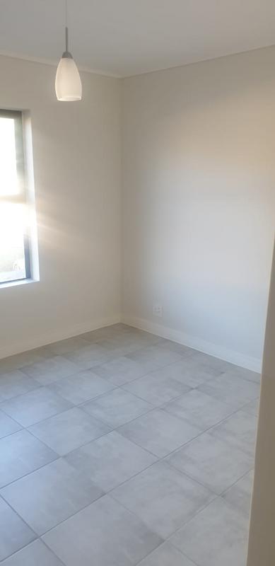 To Let 2 Bedroom Property for Rent in Gordons Bay Western Cape